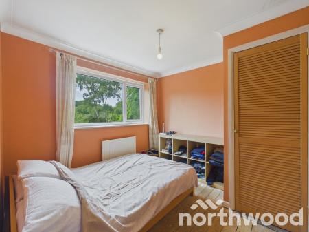 3 bedroom Terraced House for sale in Aragon Close, South Ashford, Ashford, TN23