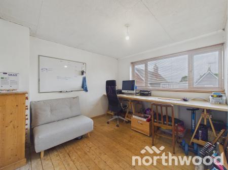 3 bedroom Terraced House for sale in Aragon Close, South Ashford, Ashford, TN23