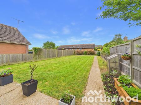 2 bedroom Bungalow for sale in Lower Road, Woodchurch, TN26
