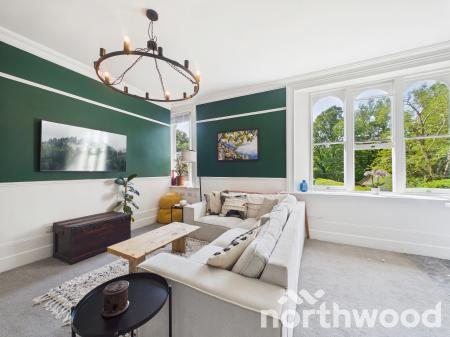 3 bedroom Flat for sale in The Grove, Pluckley, TN27