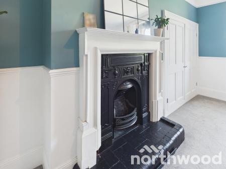 3 bedroom Flat for sale in The Grove, Pluckley, TN27