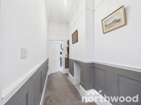 3 bedroom Flat for sale in The Grove, Pluckley, TN27