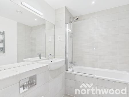 1 bedroom Flat to let in Cantia Place, Ashford, TN23