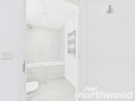1 bedroom Flat to let in Cantia Place, Ashford, TN23