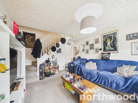 2 bedroom Terraced House for sale in Manor House Drive, Ashford, TN23