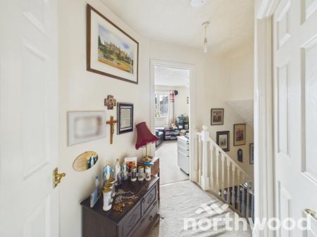 2 bedroom Terraced House for sale in Manor House Drive, Ashford, TN23