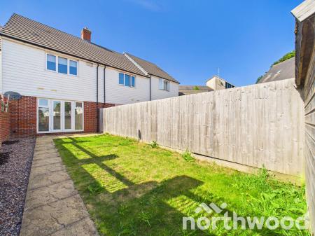 2 bedroom Terraced House for sale in John Coates Lane, Repton Park, Ashford, TN23