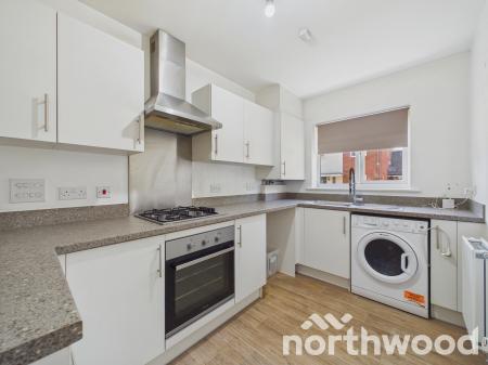2 bedroom Terraced House for sale in John Coates Lane, Repton Park, Ashford, TN23