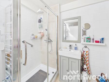 3 bedroom Semi-detached house for sale in The Street, Great Chart, TN23