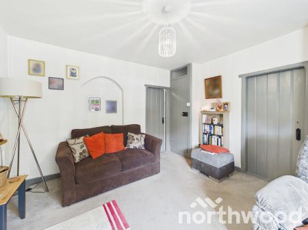 3 bedroom Semi-detached house for sale in The Street, Great Chart, TN23