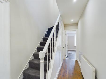 2 bedroom Terraced House to let in The Street, Egerton, TN27