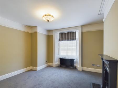 2 bedroom Terraced House to let in The Street, Egerton, TN27