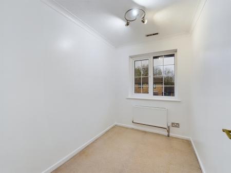 3 bedroom Detached house to let in Drake Road, South Willesborough, Ashford, TN24