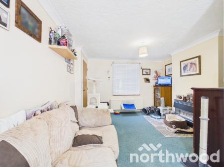 1 bedroom Ground floor flat for sale in Ashdale Place, Churchyard, Ashford, TN23