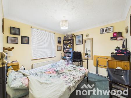 1 bedroom Ground floor flat for sale in Ashdale Place, Churchyard, Ashford, TN23