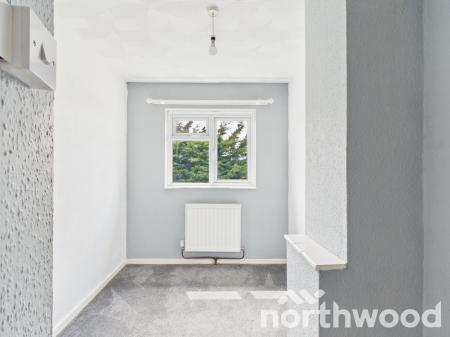 3 bedroom End of terrace house to let in Oak Tree Road, Ashford, TN23