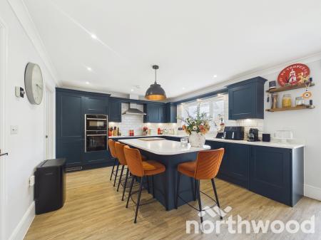 4 bedroom Detached house for sale in The Hamlet, Chilmington Green, Ashford, TN23