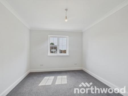 4 bedroom Flat for sale in School Road, Romney Marsh, TN29
