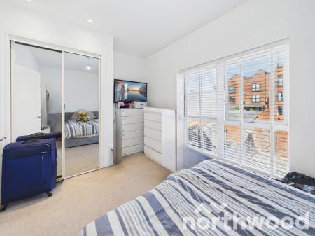 3 bedroom Town house for sale in Chilmington Avenue, Chilmington Green, Ashford, TN23
