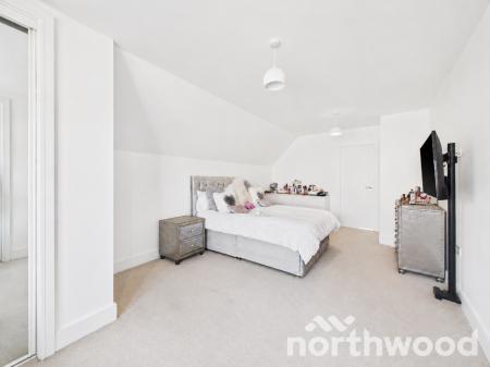 3 bedroom Town house for sale in Chilmington Avenue, Chilmington Green, Ashford, TN23