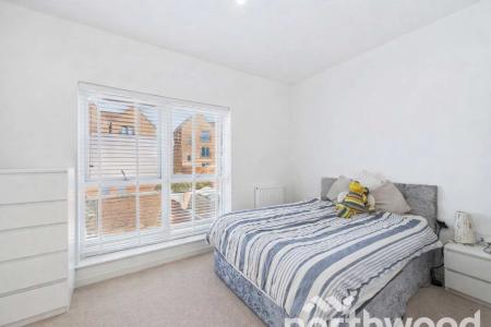 3 bedroom Town house for sale in Chilmington Avenue, Chilmington Green, Ashford, TN23