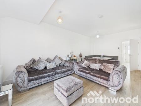 3 bedroom Town house for sale in Chilmington Avenue, Chilmington Green, Ashford, TN23