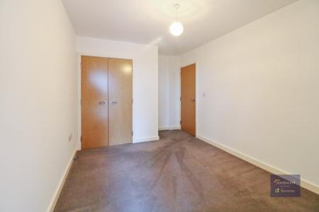 1 bedroom Flat to let in Victoria Crescent, La Riviere, Ashford, TN23