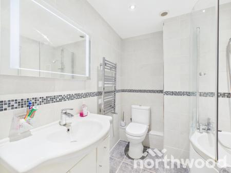 4 bedroom Terraced House to let in Richmond Meech Drive, Kennington, Ashford, TN24