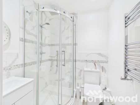 4 bedroom Terraced House to let in Richmond Meech Drive, Kennington, Ashford, TN24