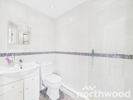 4 bedroom Terraced House to let in Richmond Meech Drive, Kennington, Ashford, TN24