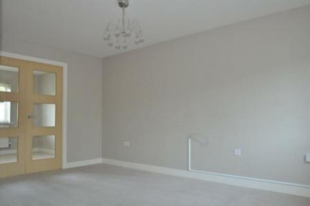 4 bedroom Detached house to let in Kennard Way, Ashford, Ashford, TN24