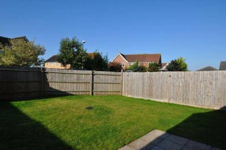 4 bedroom Detached house to let in Kennard Way, Ashford, Ashford, TN24