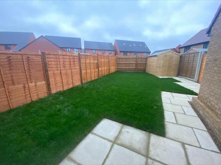 3 bedroom Semi-detached house to let in Farmstead Road, Bridgefield, Ashford, TN25