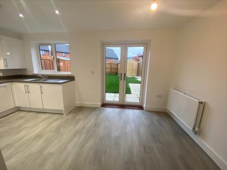 3 bedroom Semi-detached house to let in Farmstead Road, Bridgefield, Ashford, TN25