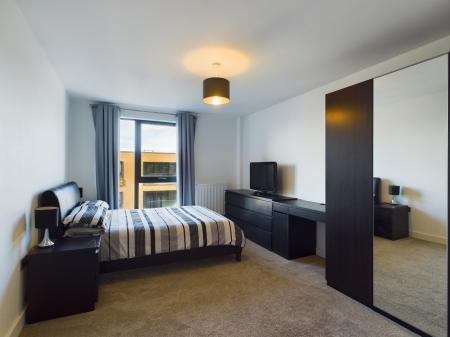 1 bedroom Flat to let in George Street, Victoria Point, Ashford, TN23