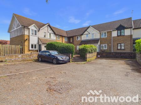 2 bedroom Terraced House to let in Bishops Green, Singleton, Ashford, TN23