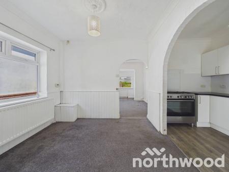 4 bedroom Detached bungalow for sale in Coast Drive, Greatstone, TN28