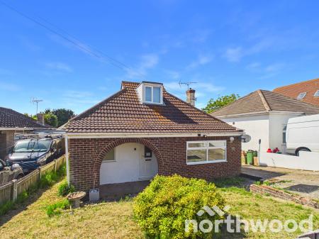 4 bedroom Detached bungalow for sale in Coast Drive, Greatstone, TN28