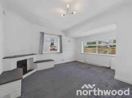 4 bedroom Detached bungalow for sale in Coast Drive, Greatstone, TN28
