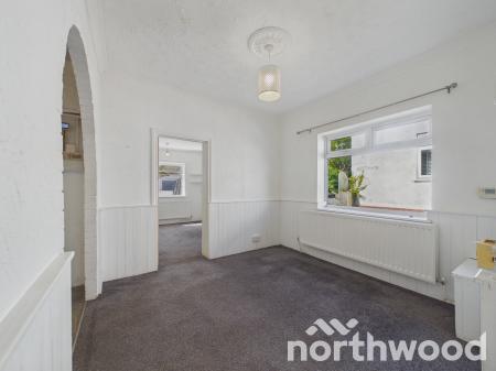 4 bedroom Detached bungalow for sale in Coast Drive, Greatstone, TN28