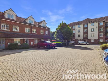 1 bedroom Ground floor maisonette to let in Rockwell Court, Tovil, Maidstone, ME15