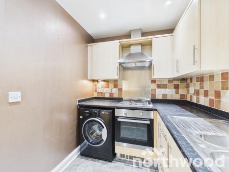 1 bedroom Ground floor maisonette to let in Rockwell Court, Tovil, Maidstone, ME15