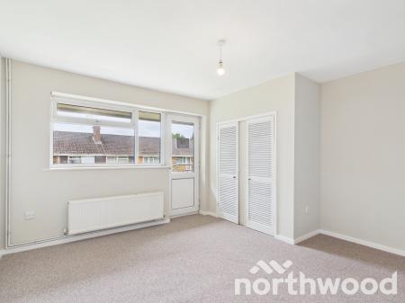 2 bedroom Maisonette to let in Northfleet Close, Vinters Park, Maidstone, ME14