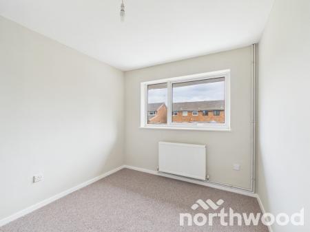 2 bedroom Maisonette to let in Northfleet Close, Vinters Park, Maidstone, ME14