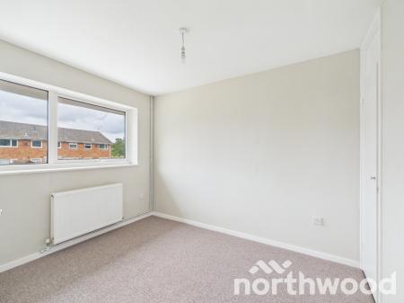 2 bedroom Maisonette to let in Northfleet Close, Vinters Park, Maidstone, ME14