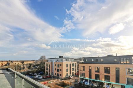 1 bedroom Flat to let in New Town Road, New Town, Ashford, TN24
