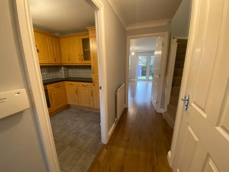 3 bedroom Semi-detached house to let in Swaffer Way, Singleton, Ashford, TN23