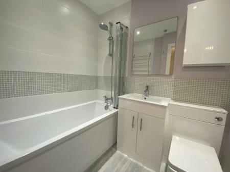 3 bedroom Semi-detached house to let in Swaffer Way, Singleton, Ashford, TN23