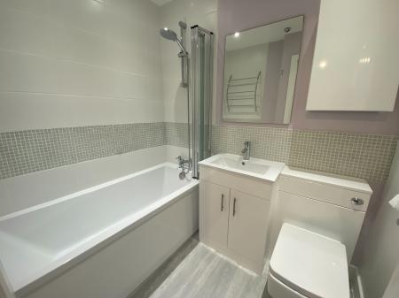 3 bedroom Semi-detached house to let in Swaffer Way, Singleton, Ashford, TN23