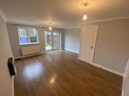 3 bedroom Semi-detached house to let in Swaffer Way, Singleton, Ashford, TN23